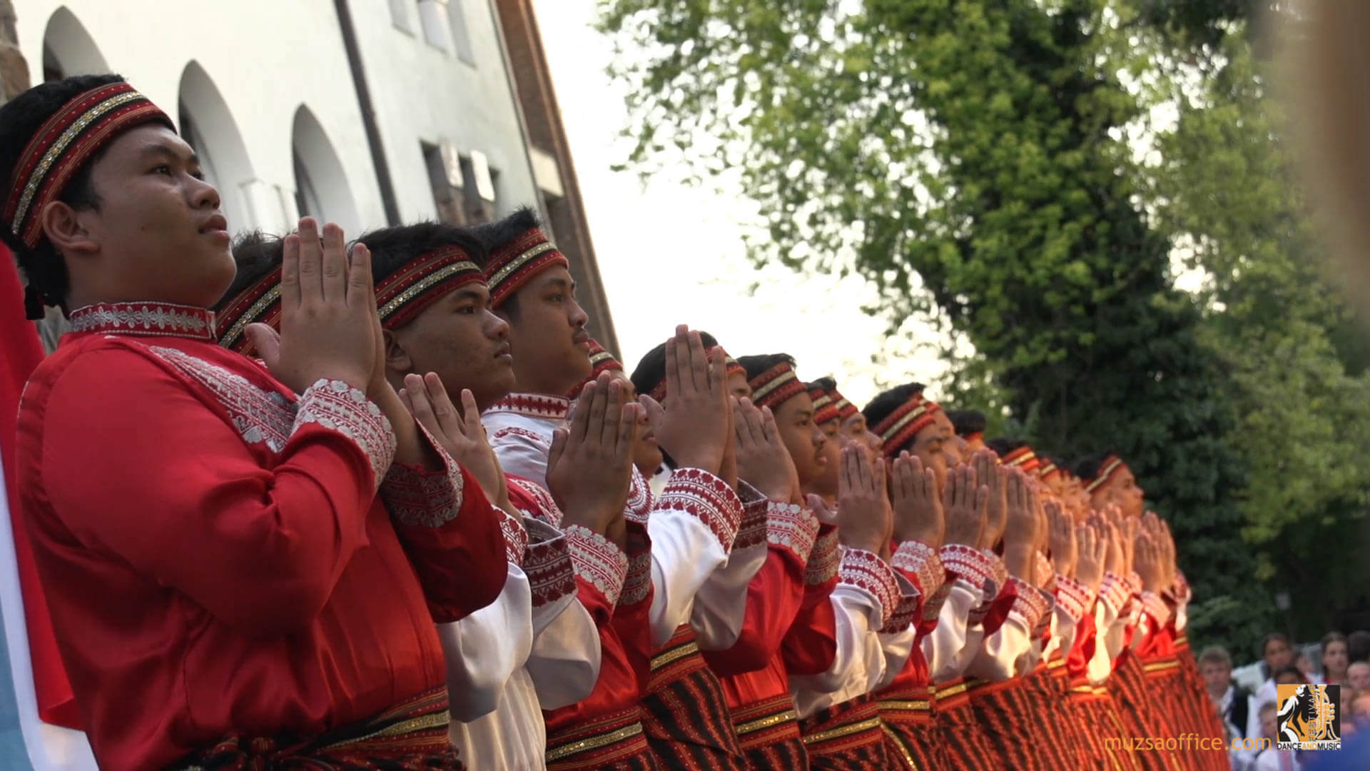 A lively dance performance at the St. Stephen's Day celebration.
